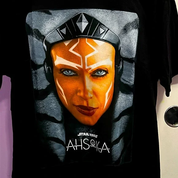Star Wars Ahsoka Poster Tee - Picture 2 of 4